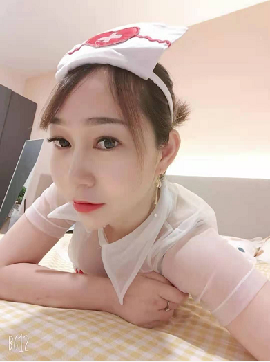 大胸星星护士小制服特别 性感